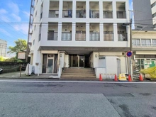 【神奈川県/川崎市川崎区池田】共和マンション アプローチ