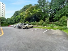 【神奈川県/横浜市旭区若葉台】若葉台団地 1-9棟 駐車場