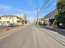 【神奈川県/川崎市高津区新作】高津スカイハイツ 前面道路