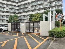 【神奈川県/横浜市緑区中山】中山パーク・ホームズ 共用部：ゴミ置場