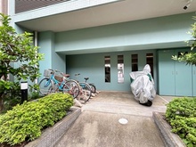 【神奈川県/川崎市高津区二子】イクシア高津 駐輪場