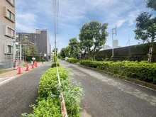 【神奈川県/川崎市高津区北見方】ヴィルクレール二子多摩川 前面道路