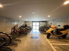 【神奈川県/川崎市高津区久地】プレジール高津 駐輪場