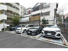 【神奈川県/川崎市宮前区馬絹】パンテュール宮崎台 駐車場