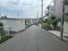 【神奈川県/川崎市宮前区土橋】東急ドエル宮前平ビレジB棟 前面道路