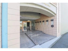 【東京都/八王子市打越町】ロイヤルステージ北野 アプローチ