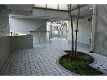 【神奈川県/横浜市青葉区榎が丘】リズ青葉台II 共用部