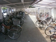 【神奈川県/横浜市都筑区大熊町】ニューライフマンション大倉山 参号棟 駐輪場