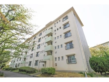 【神奈川県/横浜市港南区港南台】めじろ団地 22号棟 外観