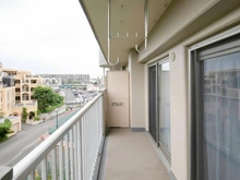 【神奈川県/川崎市宮前区犬蔵】グリーンコーポ多摩プラザ A棟 バルコニー