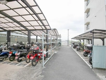 【神奈川県/川崎市宮前区犬蔵】グリーンコーポ多摩プラザ A棟 駐輪場