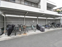 【神奈川県/横浜市鶴見区東寺尾中台】ダイアパレス東寺尾 駐輪場