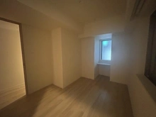 【東京都/新宿区高田馬場】パークシティ高田馬場 サービスルーム（納戸）