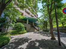 【東京都/新宿区西早稲田】西早稲田パークタワー アプローチ