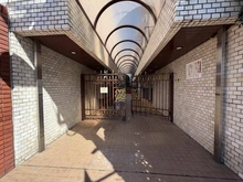 【東京都/渋谷区鉢山町】ライオンズマンション鉢山 エントランス