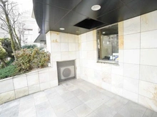 【東京都/新宿区新宿】プライムコート戸山 エントランス