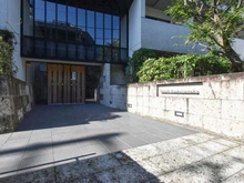 【東京都/新宿区北山伏町】フィース神楽坂 エントランス