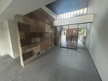 【東京都/新宿区北山伏町】フィース神楽坂 エントランス