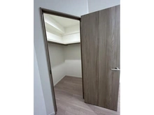 【東京都/新宿区高田馬場】高田馬場パーク・ホームズ 収納：洋室部分