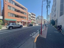 【東京都/新宿区中落合】クレストコート中落合 前面道路