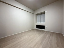 【東京都/新宿区下落合】グランツオーベル目白近衛町 サービスルーム（納戸）