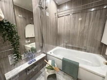 【東京都/新宿区下落合】グランツオーベル目白近衛町 浴室