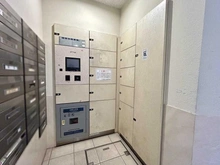 【東京都/新宿区新宿】クリオ新宿戸山壱番館 宅配BOX