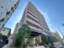 【東京都/新宿区新宿】クリオ新宿戸山壱番館 外観