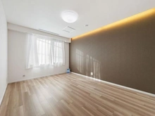 【東京都/新宿区下落合】パレロワイヤル目白 洋室