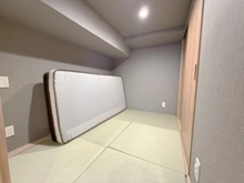 【東京都/新宿区戸山】コム戸山台 洋室：家具調度品は価格に含まれません