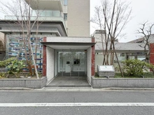 【東京都/新宿区北新宿】ロイヤルシーズン新宿柏木 外観