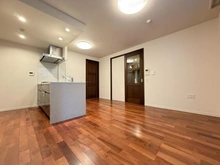 【東京都/新宿区北新宿】ロイヤルシーズン新宿柏木 LDK