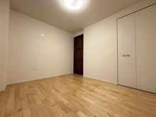 【東京都/新宿区北新宿】ロイヤルシーズン新宿柏木 洋室