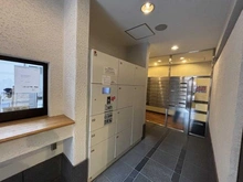 【東京都/杉並区西荻北】グラツィオーソ西荻窪 エントランス