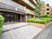 【東京都/新宿区西早稲田】コート西早稲田 アプローチ
