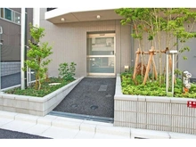 【東京都/新宿区早稲田鶴巻町】ルジェンテ早稲田 敷地内