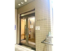 【東京都/三鷹市下連雀】ブリリア三鷹 エントランス