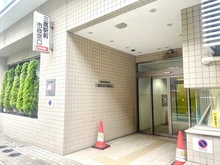 【東京都/三鷹市下連雀】ブリリア三鷹 敷地内：三鷹駅前市政窓口