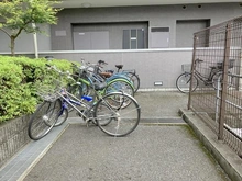 【東京都/三鷹市下連雀】ファミール三鷹グランデージ 駐輪場