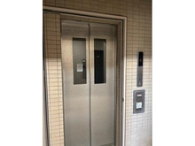 【東京都/武蔵野市境南町】ベルジュール武蔵境 エレベーター