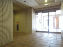 【東京都/三鷹市下連雀】ライオンズマンション三鷹中央通り エントランス