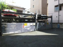 【東京都/三鷹市下連雀】ライオンズマンション三鷹中央通り 駐車場