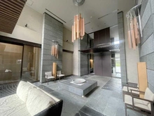 【東京都/三鷹市下連雀】アデニウム吉祥寺 エントランス