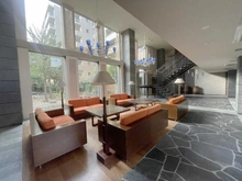 【東京都/三鷹市下連雀】アデニウム吉祥寺 エントランス