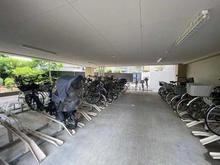 【東京都/三鷹市下連雀】モンレーヴ吉祥寺 駐輪場