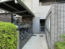 【東京都/三鷹市下連雀】藤和シティホームズ三鷹禅林寺通り 駐輪場