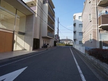 【東京都/三鷹市上連雀】ルネ三鷹アクアコート 前面道路