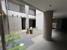 【東京都/武蔵野市吉祥寺北町】グランドメゾン吉祥寺 敷地内