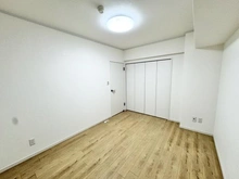 【大阪府/大阪市中央区谷町】大手前ストークマンション 洋室