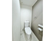 【大阪府/大阪市中央区谷町】大手前ストークマンション トイレ